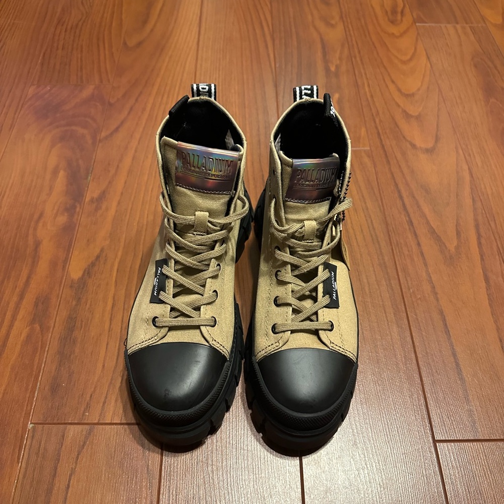 Palladium Ladies Beige and Black Boots